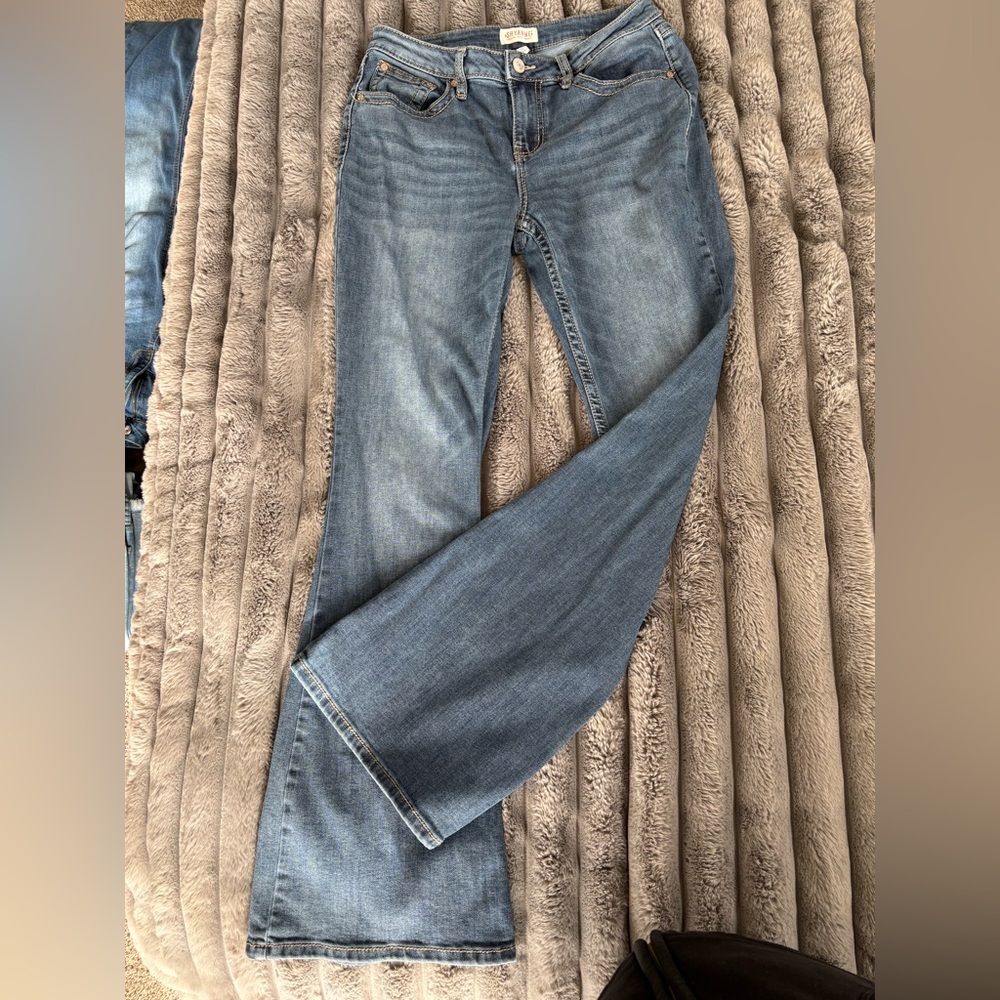 Women’s boot cut jeans